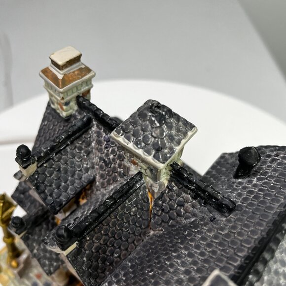 Lemax Village Livery Lighted Christmas Village Building (Damaged - Heavy Wear) - Picture 8 of 15